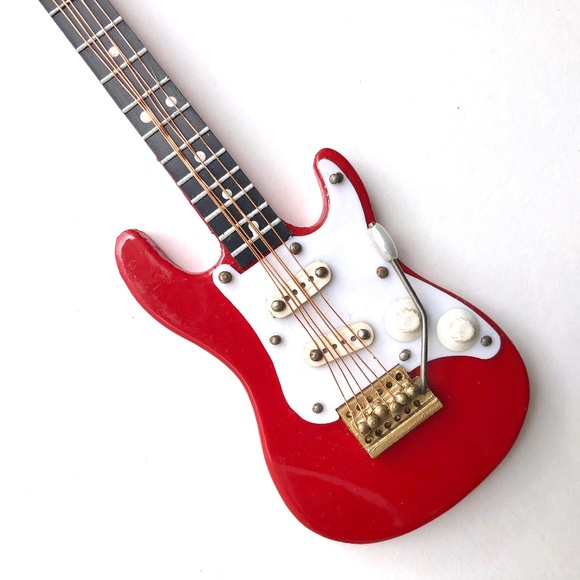 Mini Electric Guitar Fender Instrument Hanging Ornament Red Broadway Gifts music - Picture 3 of 13